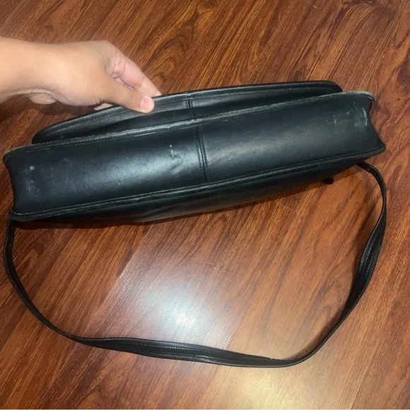 Vintage Coach Black Leather Flap Briefcase - Picture 7 of 9